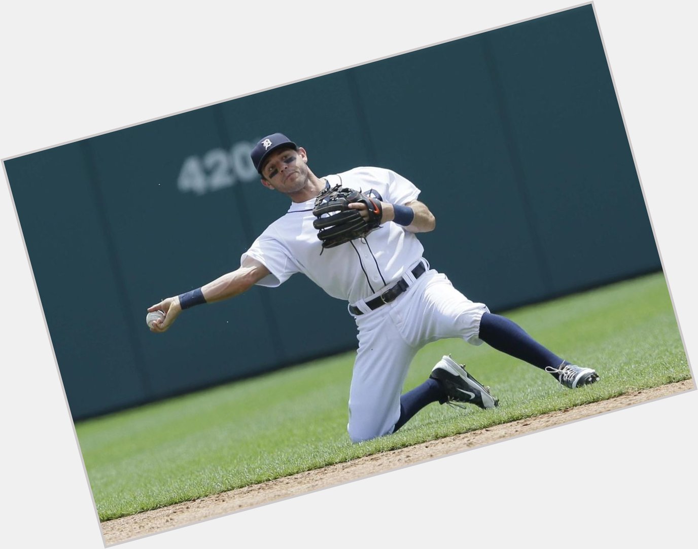 Happy 33rd birthday to Ian Kinsler. He started the season with a 74 Hall Rating.  