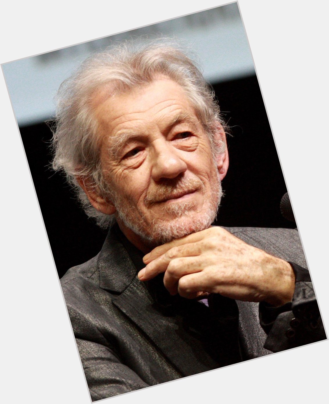 Happy 83rd birthday to the legendary Sir Ian McKellen! 
