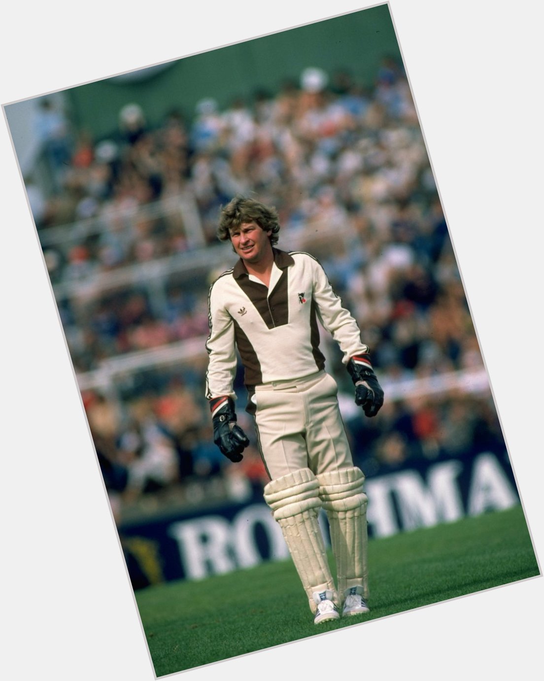 He took 176 dismissals in Tests and 86 in ODIs as wicketkeeper for New Zealand - Happy 60th Birthday to Ian Smith! 