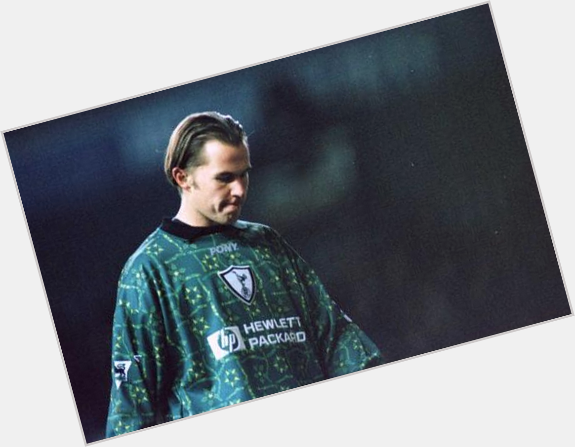 Happy birthday to long-haired lothario Ian Walker, who turns 44 today. Some goalie shirt that was... 