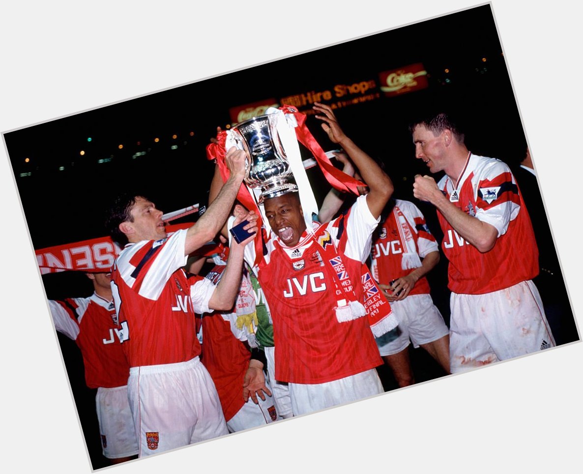 So good they named him thrice 

Happy birthday to Arsenal legend Ian Wright, Wright, Wright!!

Games: 288
Goals: 188 
