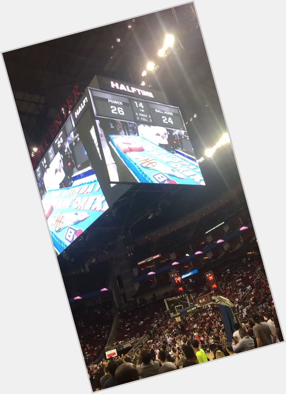 Ice Cube just sang Happy Birthday to Clyde Drexler at game in Houston! 