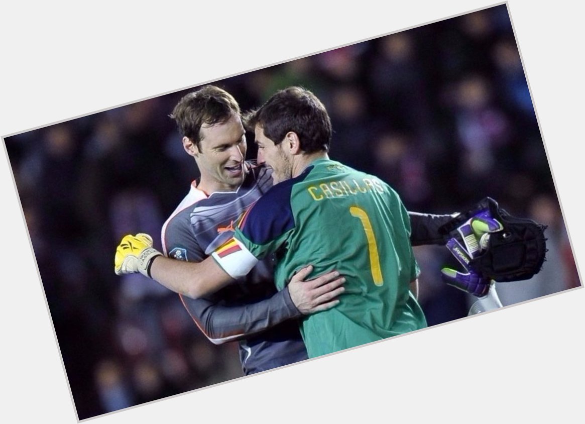 Two legendary goalkeepers celebrate their birthday today - many happy returns to Iker Casillas and Petr Cech! 