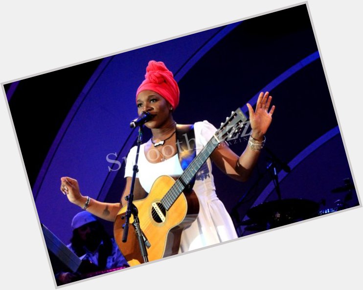 HaPpy BirThDaY!! to the smooth vocals and 4 times GRAMMY Winner India Arie. 