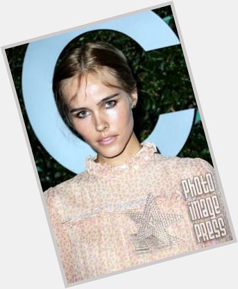 Happy Birthday Wishes to this lovely lady Isabel Lucas!     