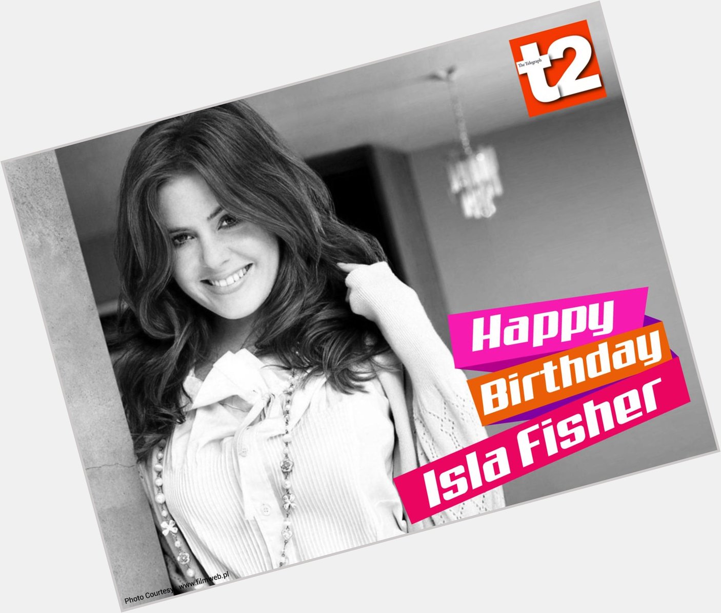 Join us in wishing the delightfully adorable Isla Fisher a very happy birthday! 