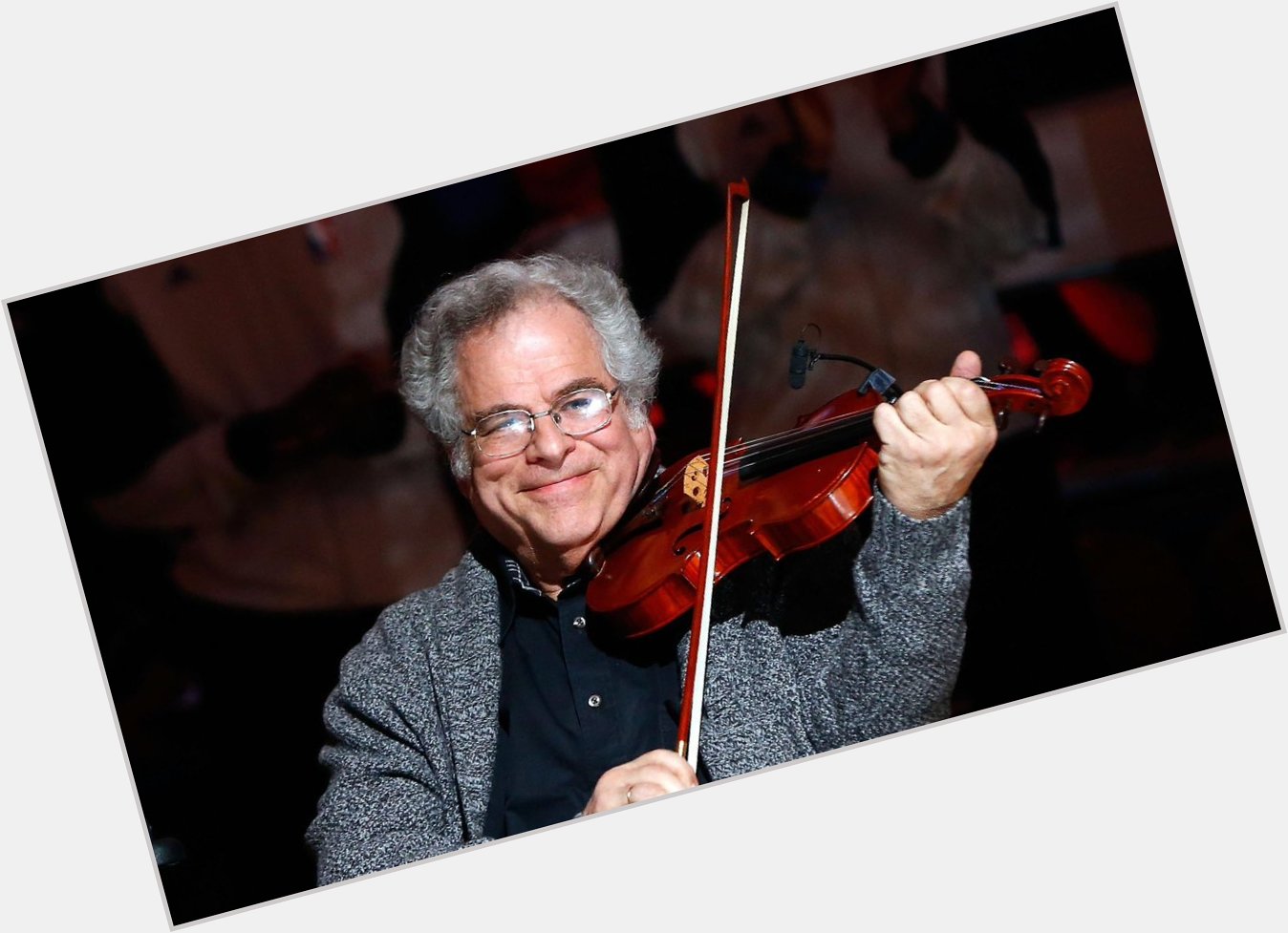 Happy 75th Birthday to the legendary Itzhak Perlman! 

Born on this day in 1945. 