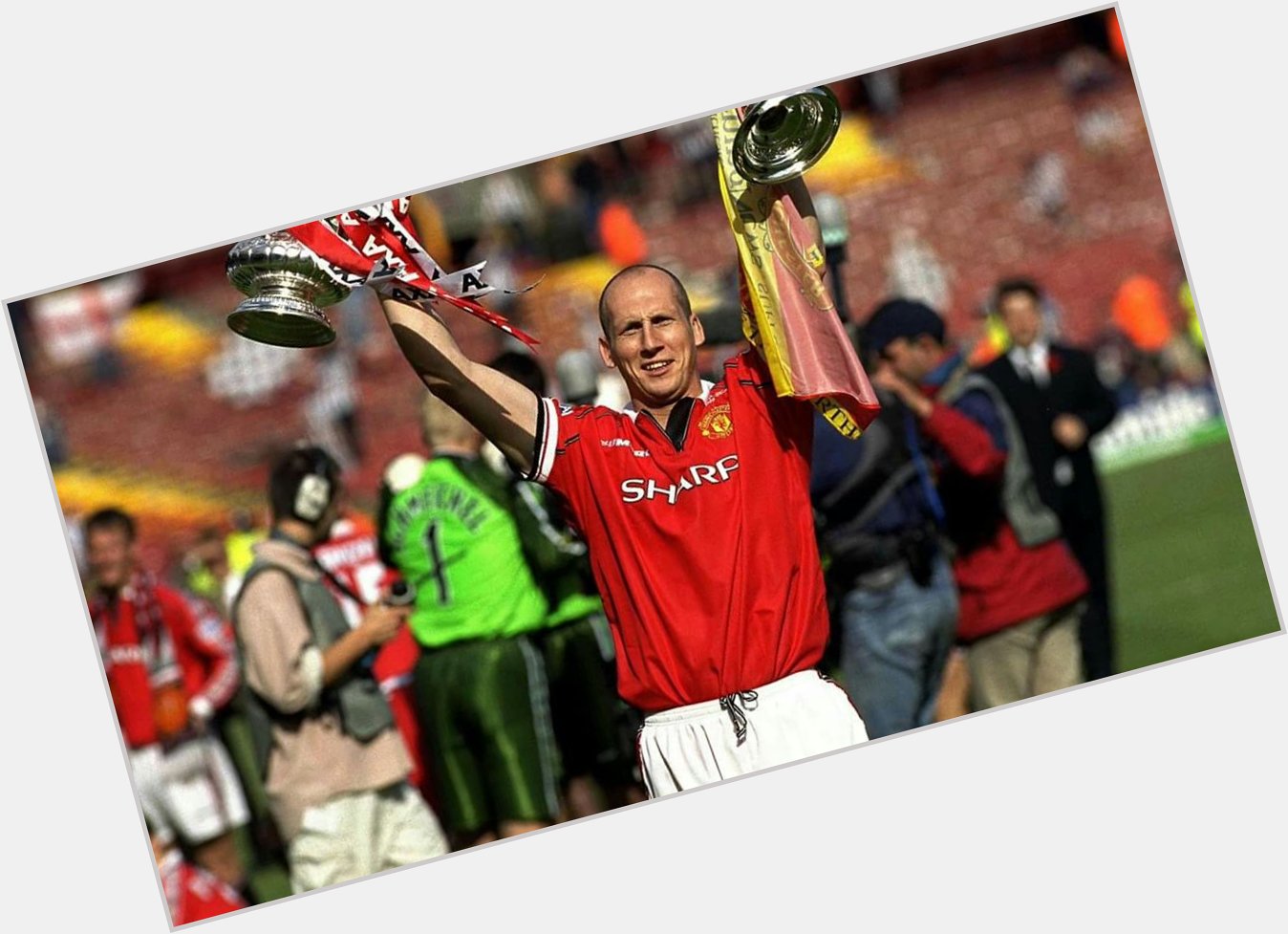 Happy Birthday to Jaap Stam, one of the most talented defenders United have had! 