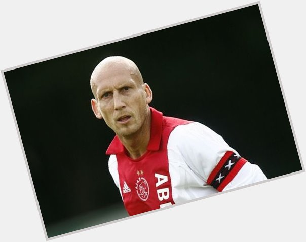  Happy Birthday Jaap Stam 

Colossus of a defender and one of the best I ve seen   