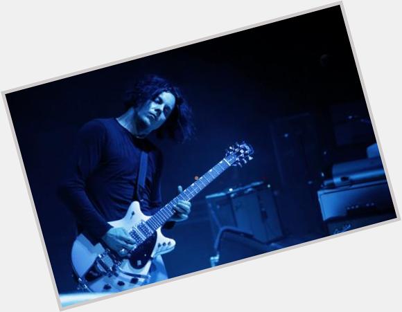Happy 40th birthday, Jack White! 

Here\s the guitar genius playing Theater of the Clouds in 2012! : Jo McCaughey 