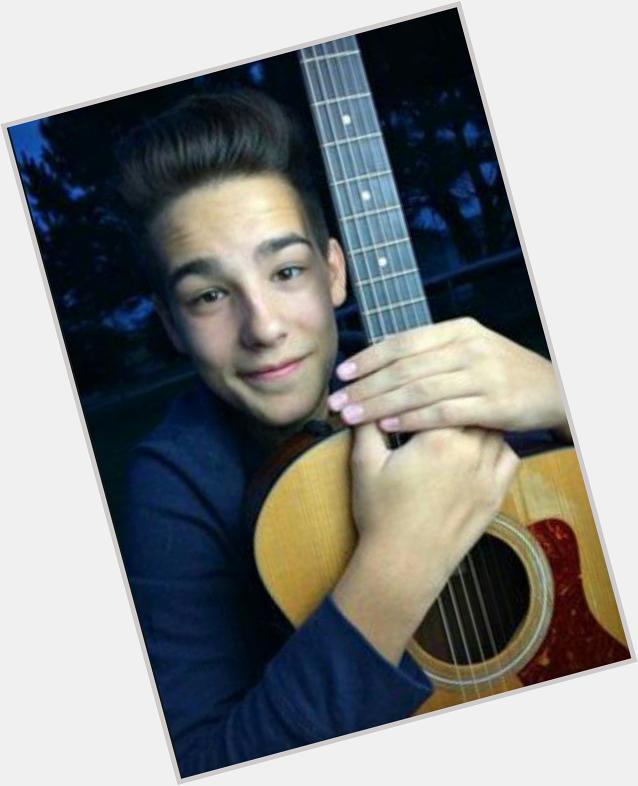 HAPPY BIRTHDAY TO JACOB WHITESIDES, AWW OMG YOUR THE CUTEST THINGS ILYSM YOUR FINALLY 17! 