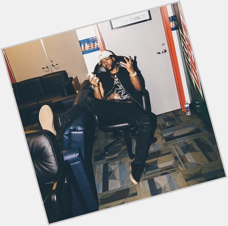 24 years ago today, Jahron Brathwaite was born.

Happy Birthday to PARTYNEXTDOOR! 