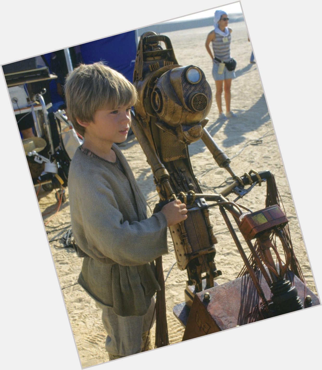 Happy birthday to jake lloyd! sending so much love and positivity to our baby anakin  