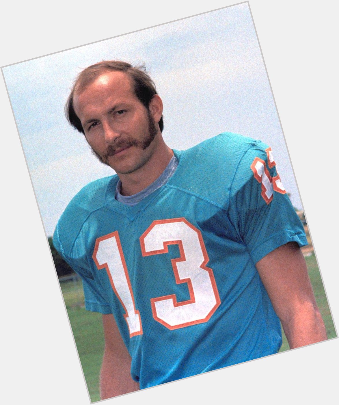 Happy 72nd birthday to Dolphins legend and Super Bowl MVP Jake Scott! 