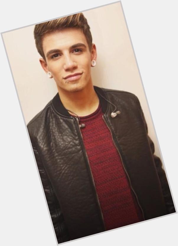 Its late but happy 20th birthday jake sims love you so much      