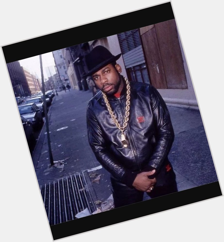 Happy Birthday to Jam Master Jay, he would have turned 53. 

Rest In Peace  