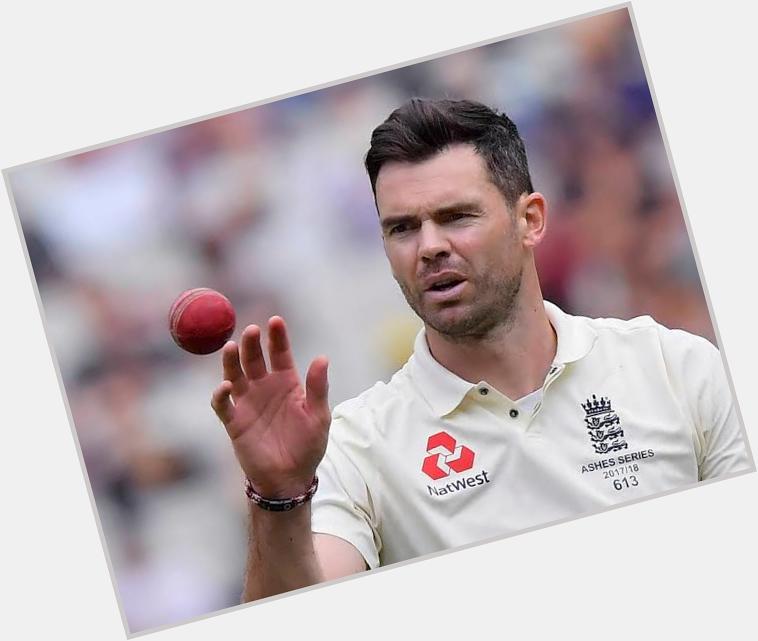  153 Tests, 194 ODIs, 19 T20Is  876 international wickets

Happy birthday to England medium pacer James Anderson! 