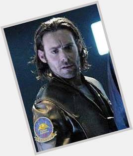 Happy birthday to James Callis! Luv the reboot of \Battlestar Galactica\!   