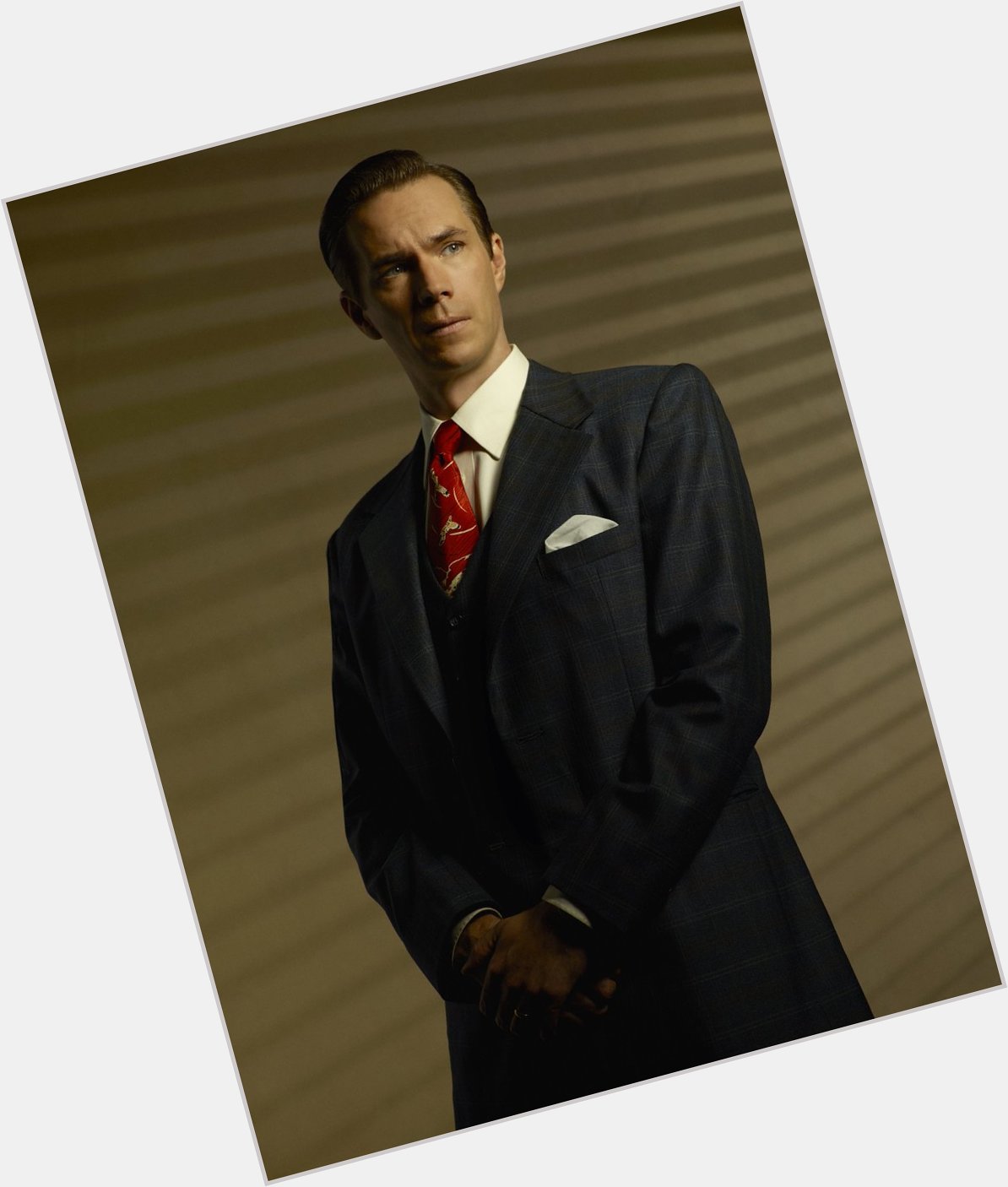  Happy Birthday to James D Arcy & Chad Michael Murray who play Edwin Jarvis & Jack Thompson from Agent Carter! 