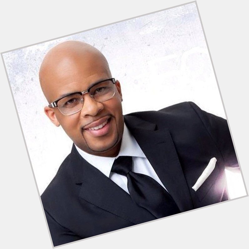 Happy Birthday to the man like James Fortune! Best wishes sent from the UK. 