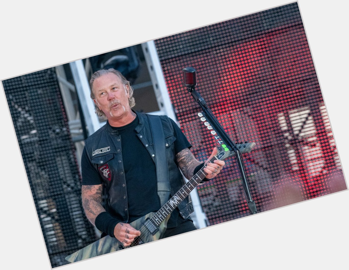 Happy 58 birthday to Metallica\s James Hetfield! 