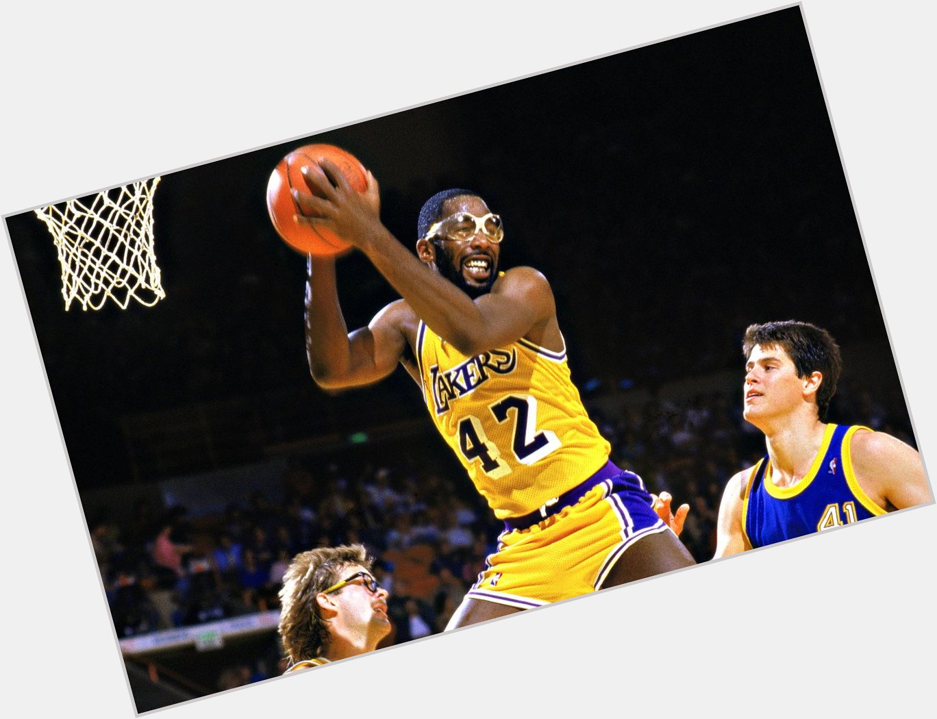 Happy Birthday to James Worthy, who turns 54 today! 