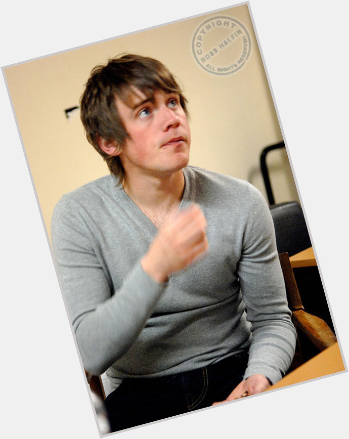 HAPPY BIRTHDAY TO THE ONE AND ONLY MAN JAMIE COOK <333333 