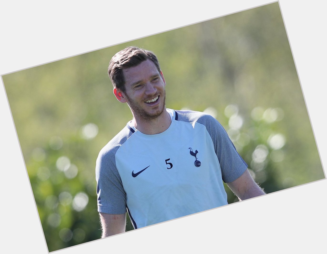 Many happy returns to both Jan Vertonghen and Ben Davies who share a birthday today  