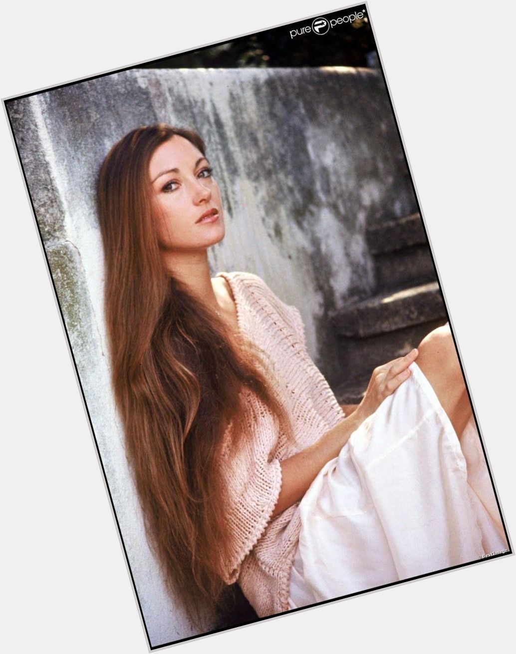 Happy Birthday, Joyce Penelope Frankenberg [Jane Seymour] {Feb. 15}! 