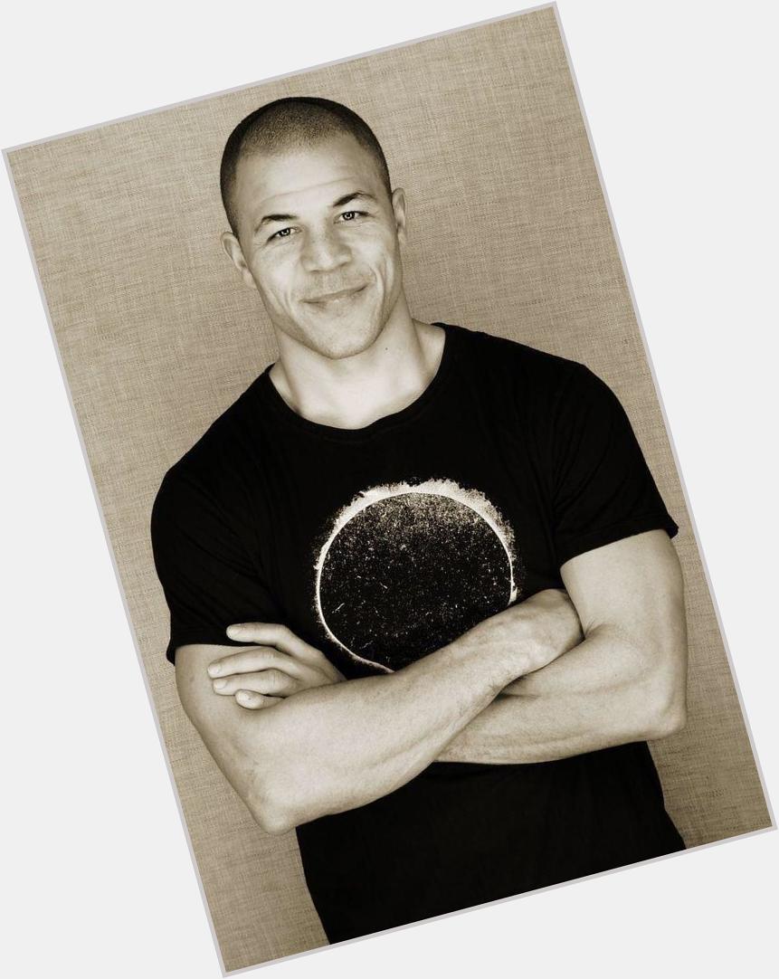 A very Happy Birthday to my fave hockey player Jarome Iginla! Will always  this guy!    