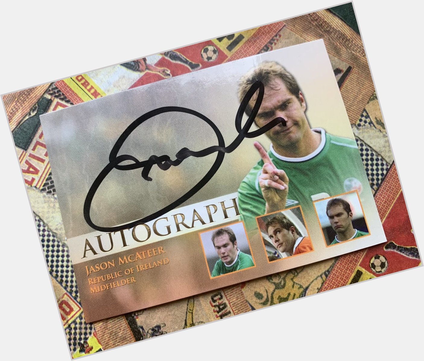 Jason McAteer in Unique 2013 Autograph card /55

Happy birthday     