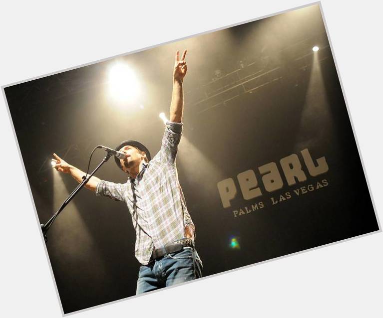 Happy birthday to past Pearl headliner, Jason Mraz ( 