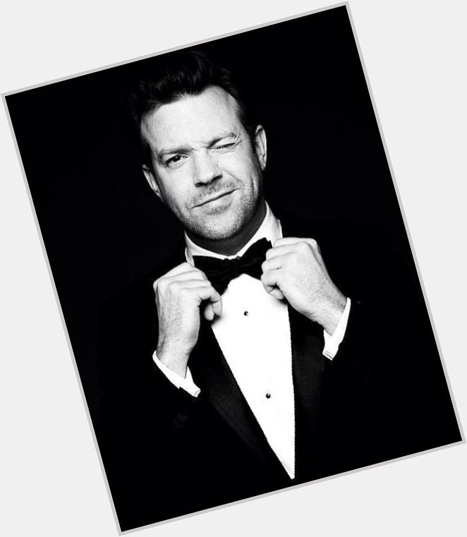 Lets all take a moment to celebrate this foxy mans birthday. Happy Birthday Jason Sudeikis. 