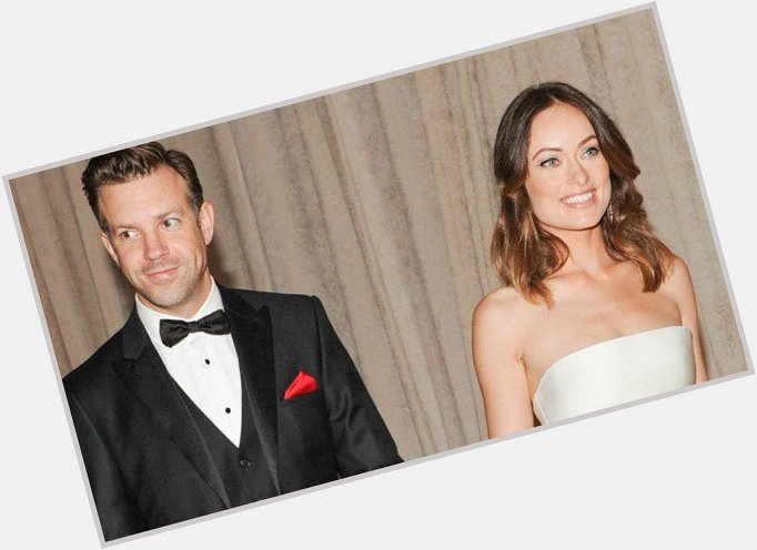 Enews:   Olivia Wilde wishes Jason Sudeikis a happy birthday with a series of love notes: 