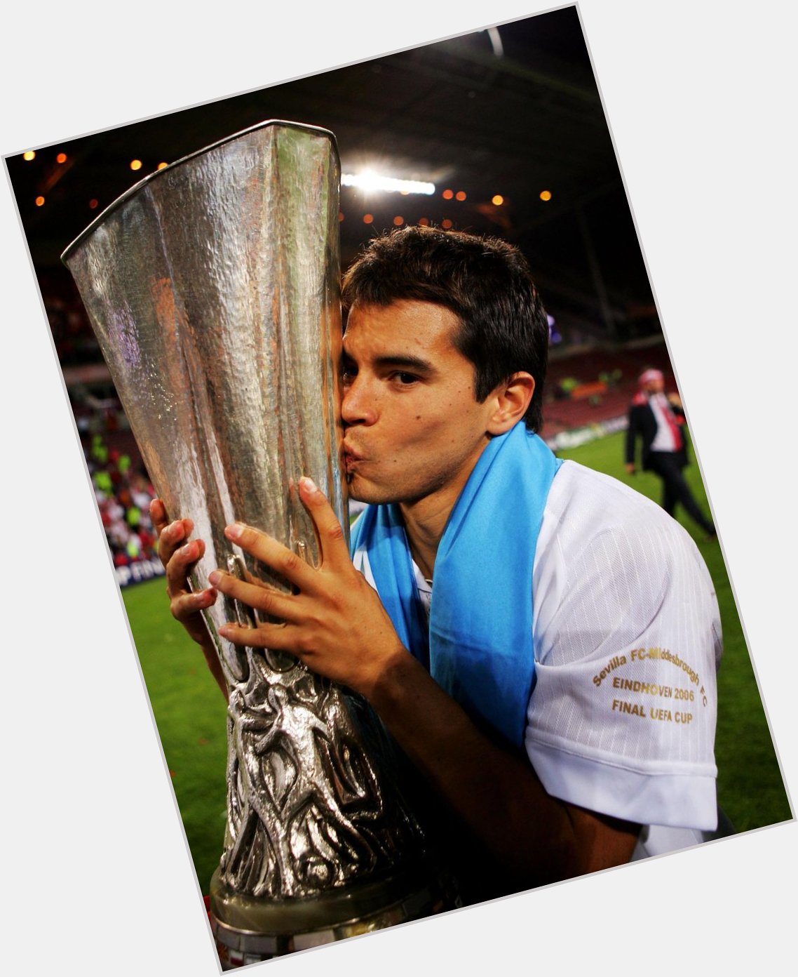 He won the 2006 UEFA Cup with - happy birthday, Javier Saviola! 