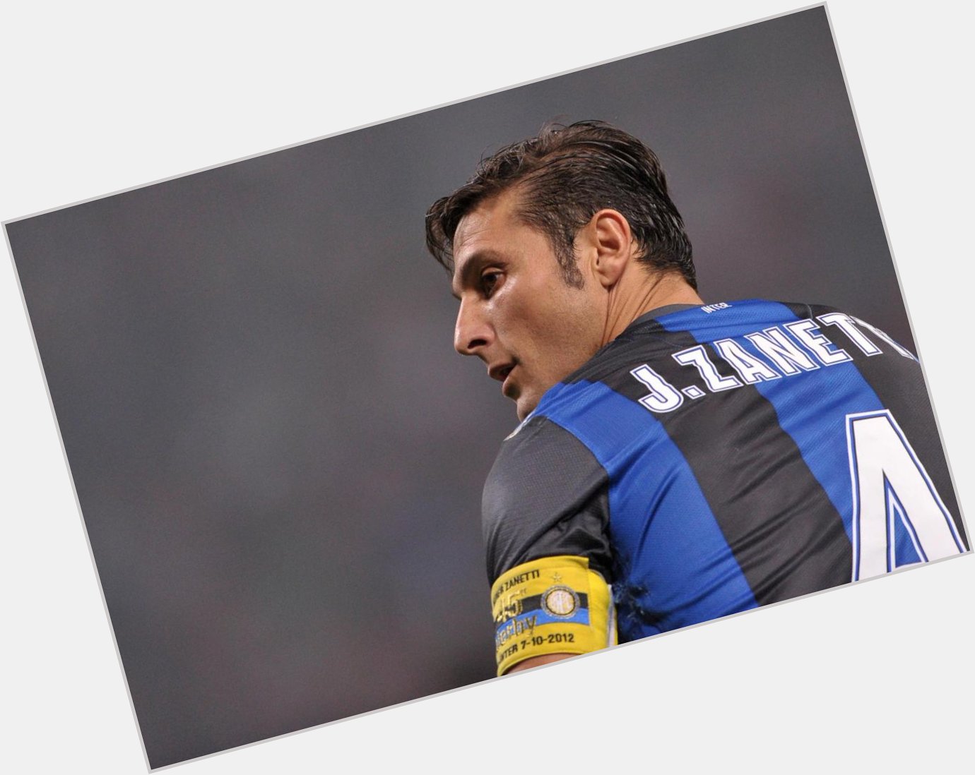 Happy Birthday to Inter Milan legend Javier Zanetti. 

857 appearances in his career.     