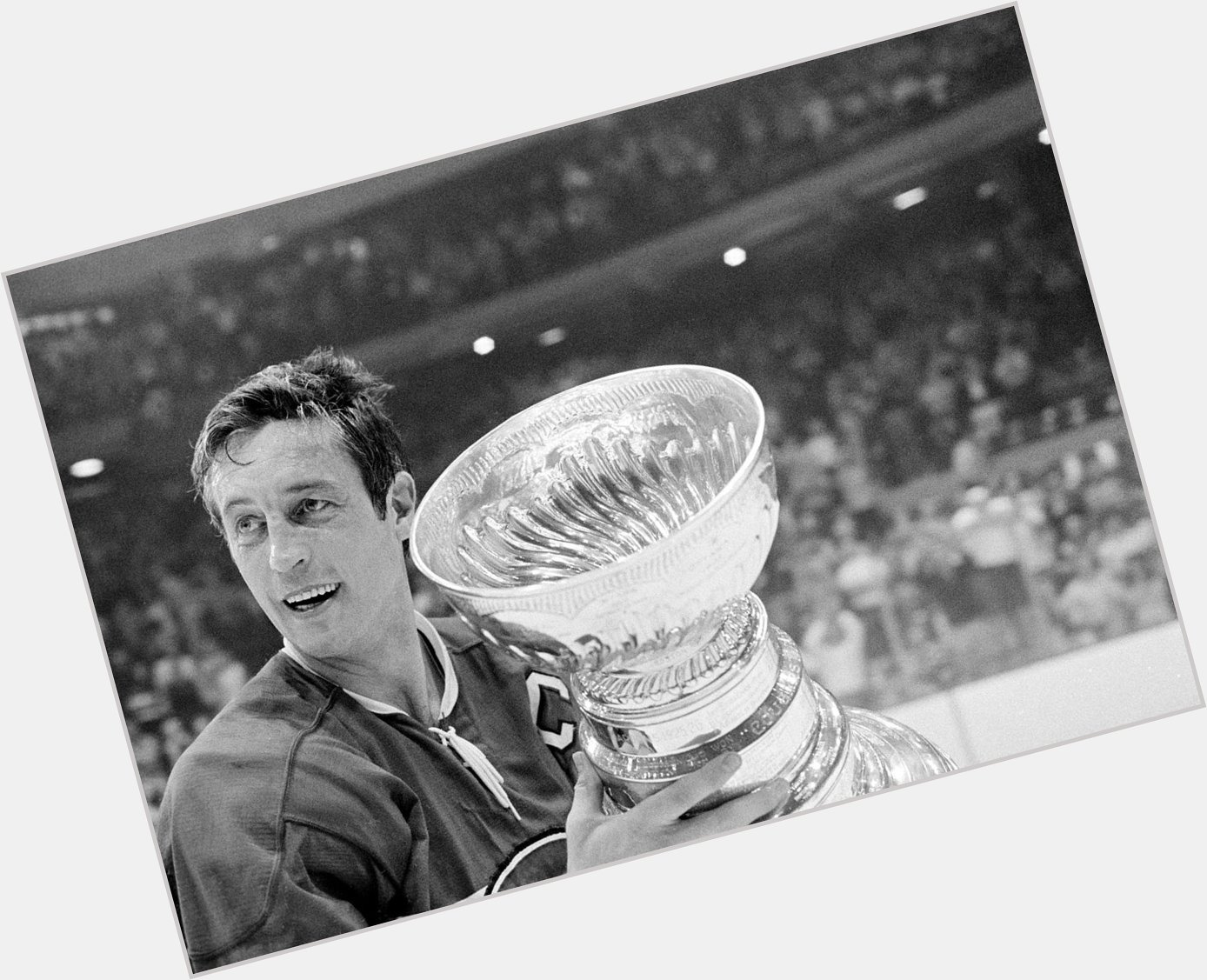 Happy angel birthday to Le Gros Bill Jean Beliveau. He would have been 88. 