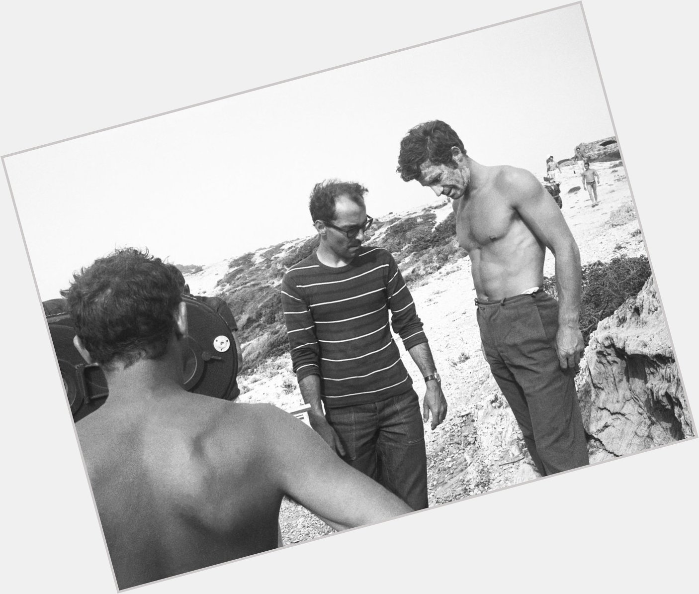 Happy 86th birthday, Jean-Paul Belmondo. Pictured with Jean-Luc Godard on the set of PIERROT LE FOU. 