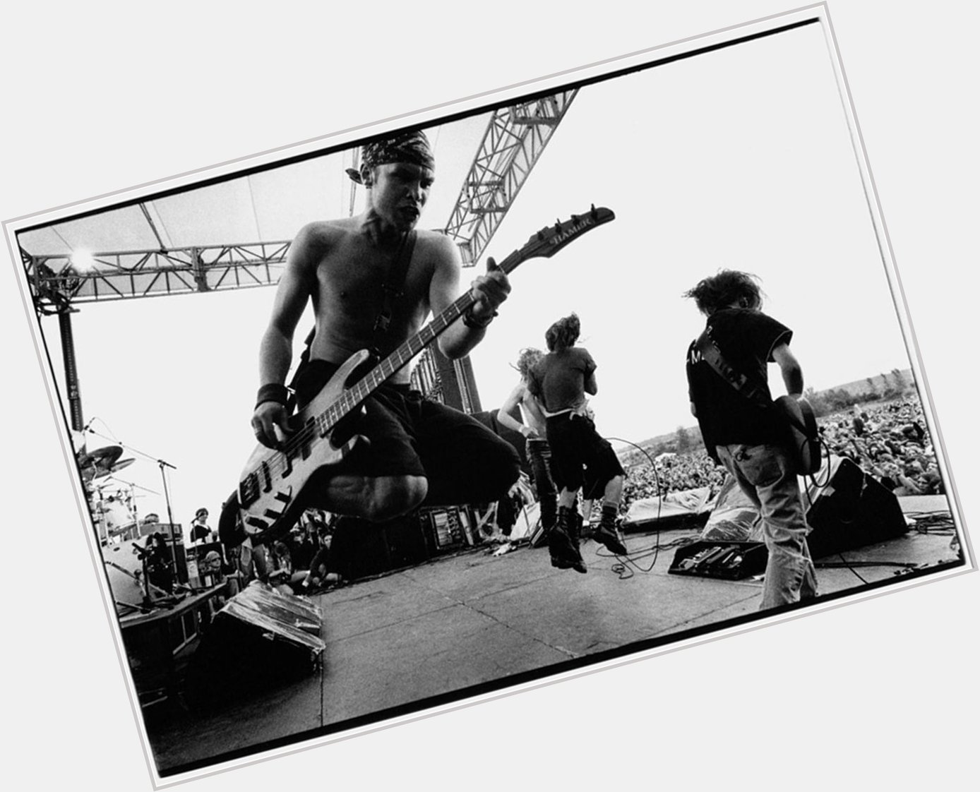 Happy 58th birthday to Pearl Jam\s legendary bassist Jeff Ament! 