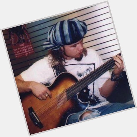 Happy 59th birthday to grunge king jeff ament<3 