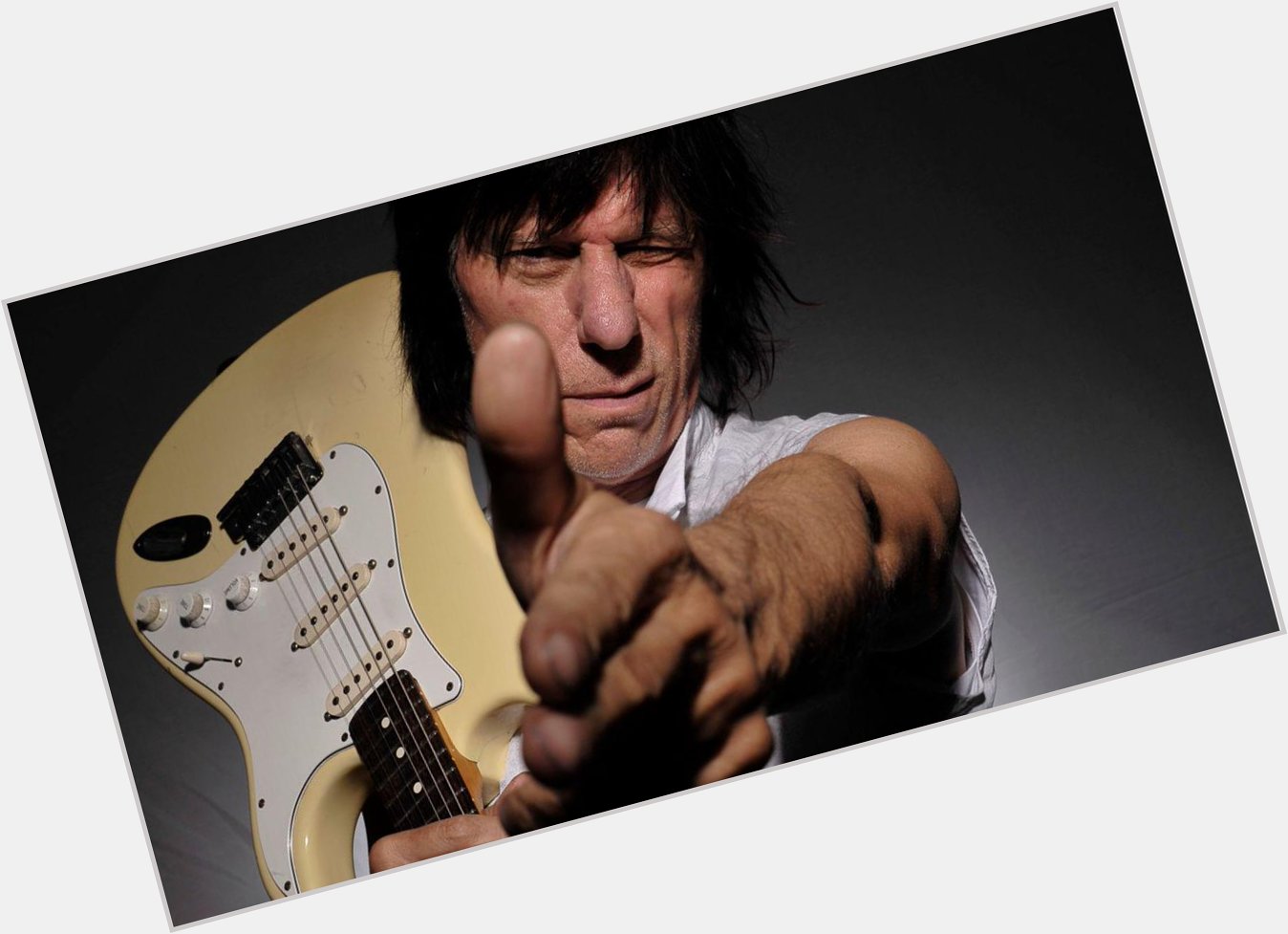 Happy Birthday to Guitar Legend Jeff Beck. 71 today.
 (Live at Ronnie Scott\s in 2007) 