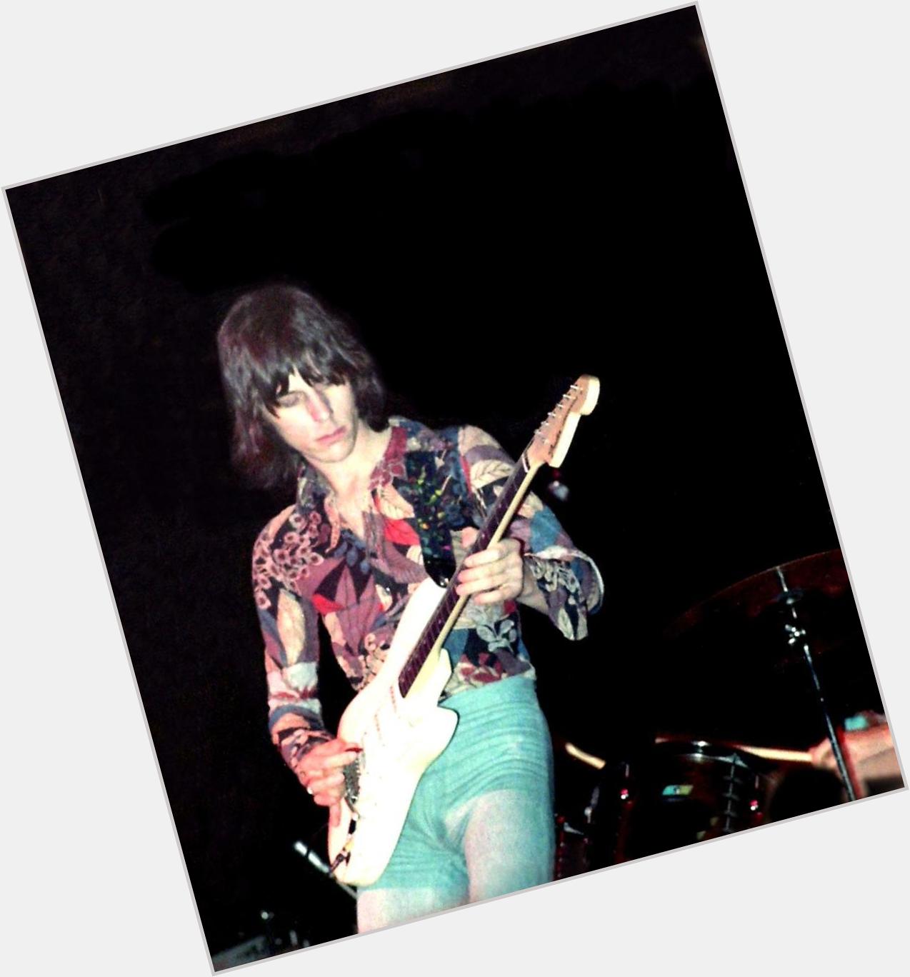 Happy 71th Birthday to the great Jeff Beck ... (Geoffrey Arnold Beck) 