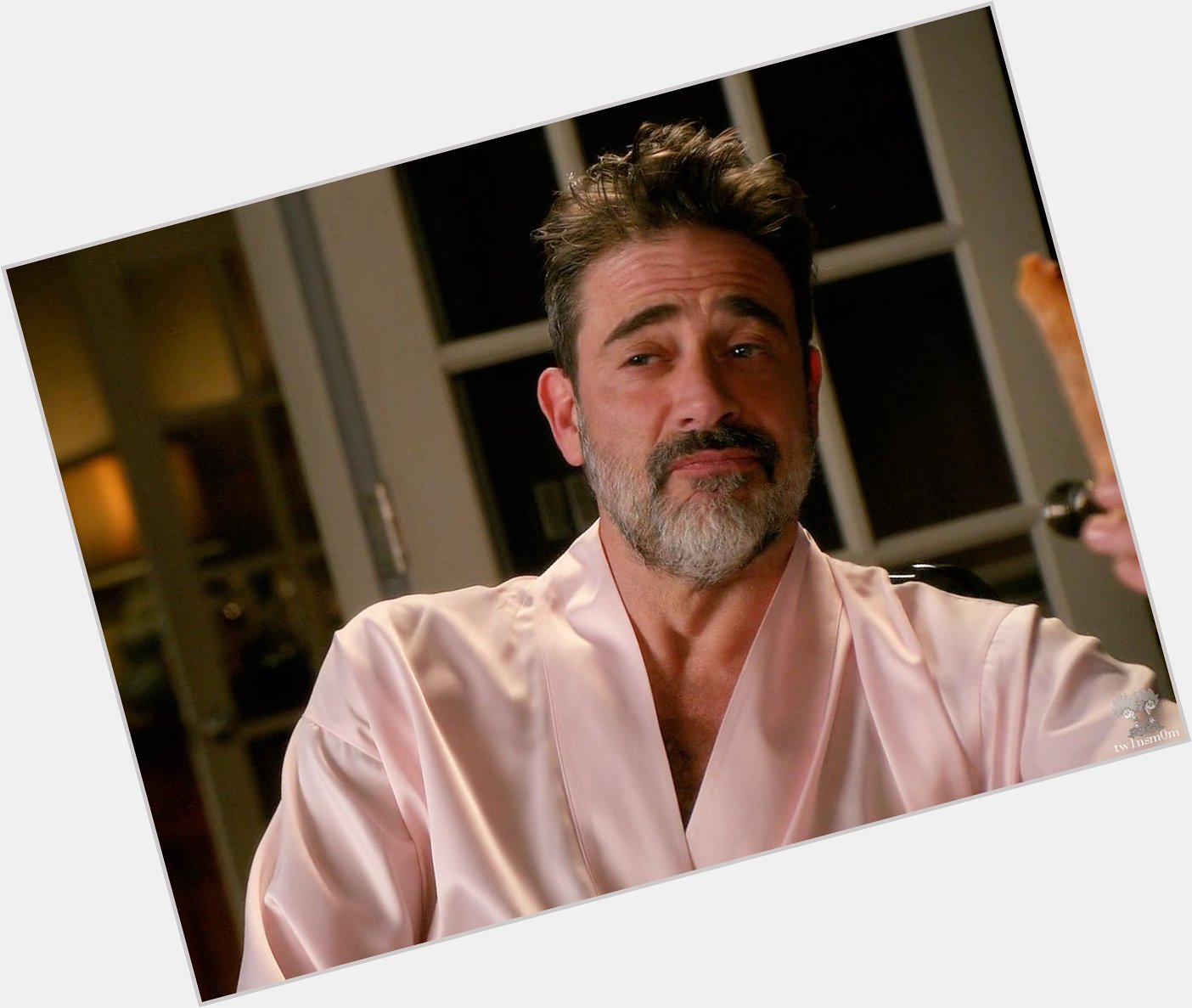 Jeffrey Dean Morgan in this pink robe never gets old. Happy birthday, sir.  