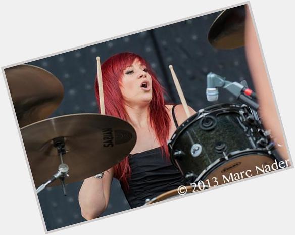 Rt if you wish a Happy Birthday to 
Jen Ledger 
Drummer from Skillet 