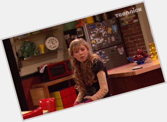   Happy birthday to Jennette Mccurdy I love icarly  