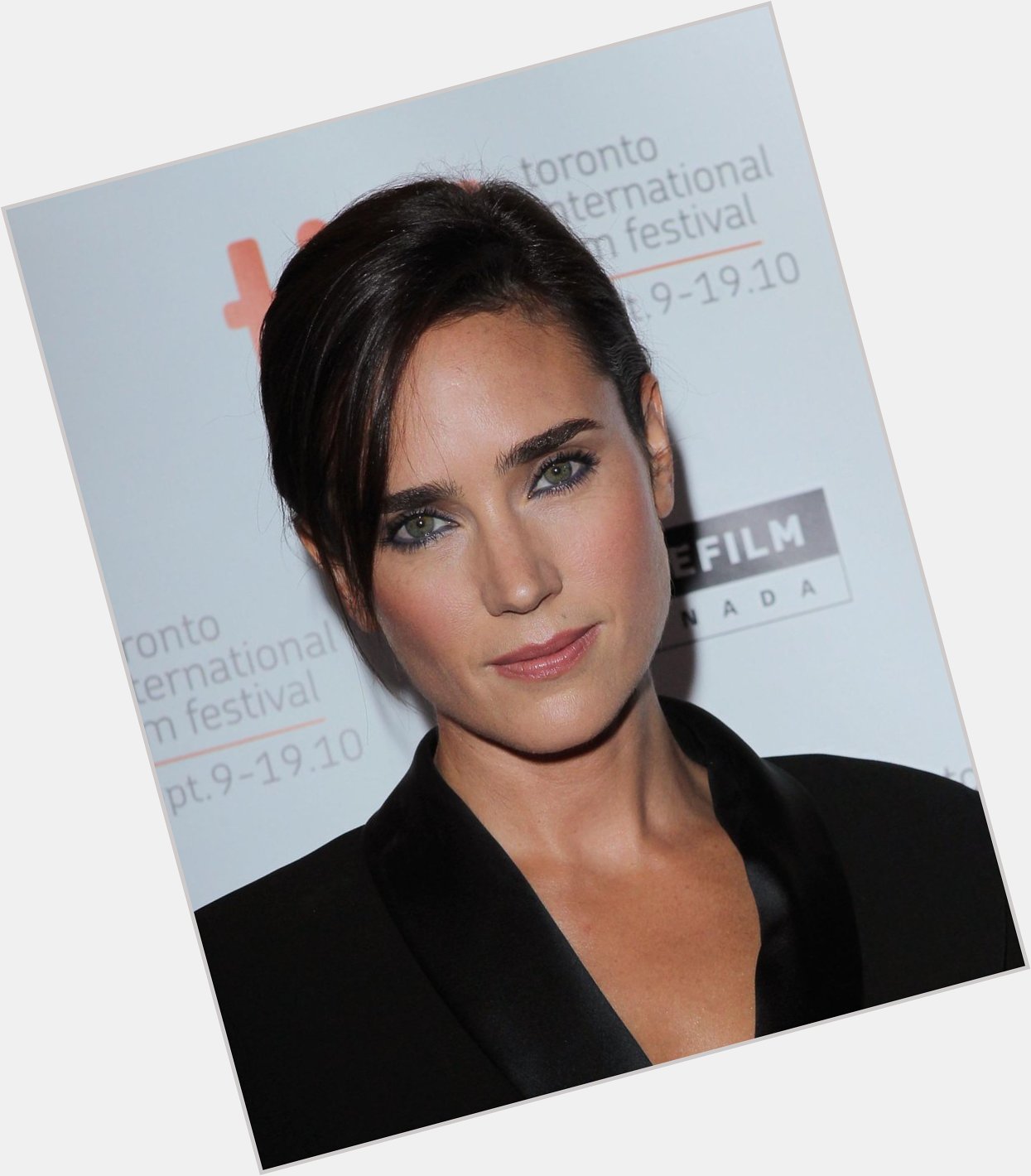 Happy Birthday to Jennifer Connelly, who turns 44 today! 