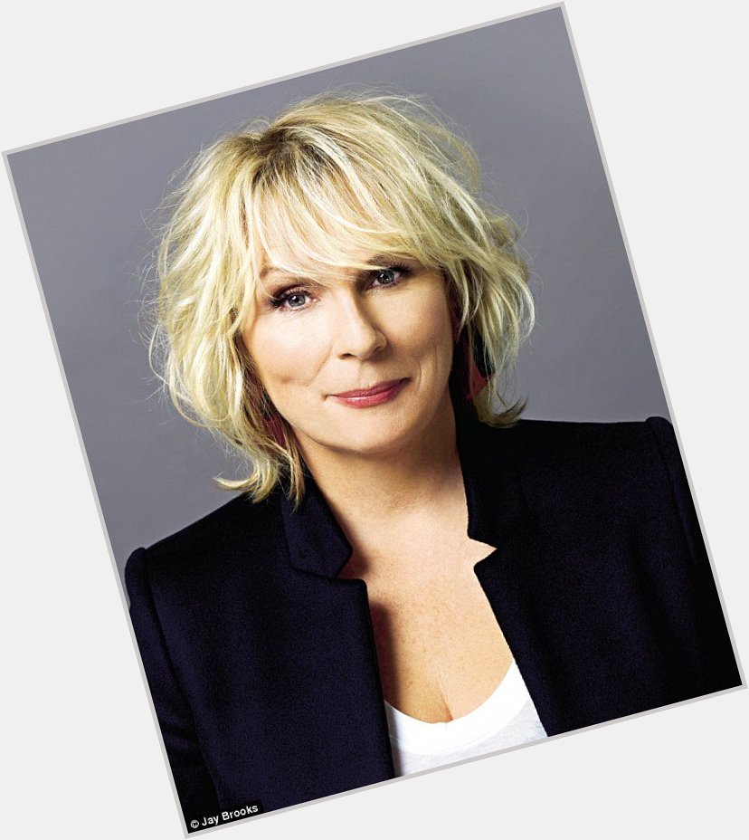 Happy birthday to Jennifer Saunders who is 60 today... 