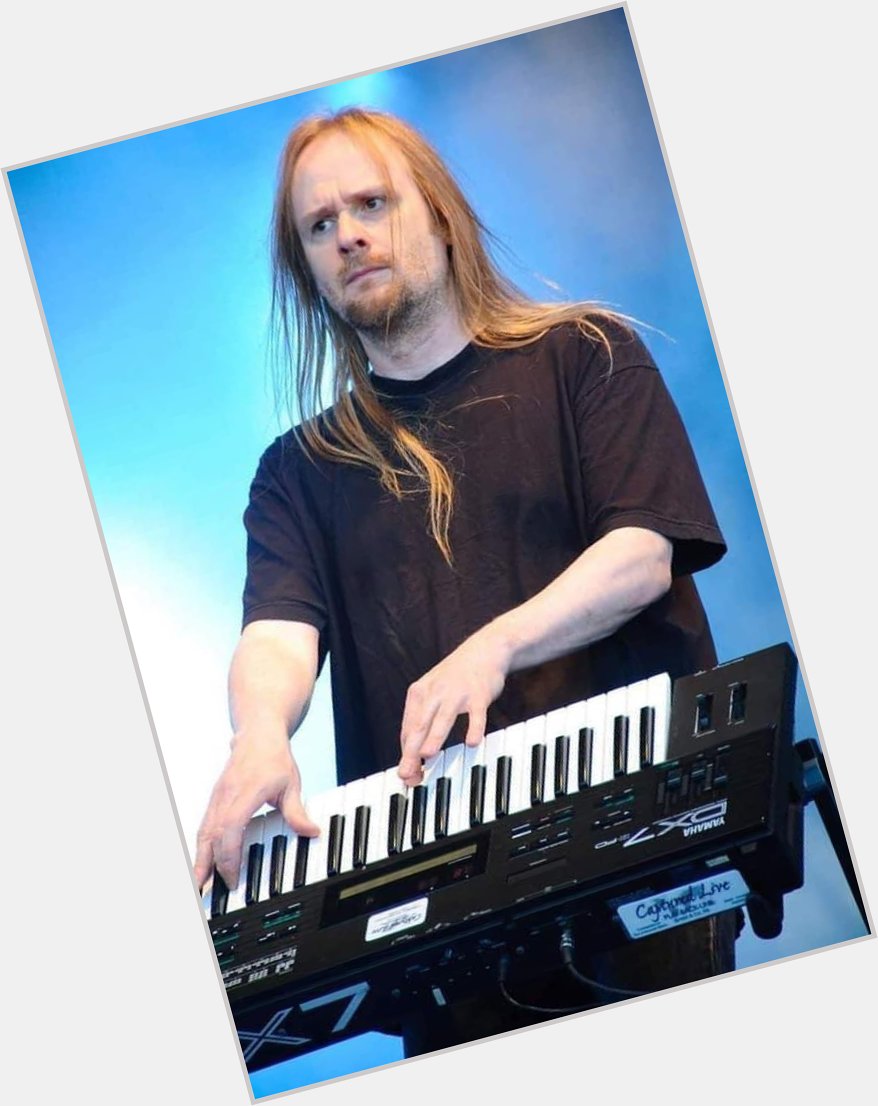 Happy Birthday to my favorite keyboardist ( along with myself ) Maestro Jens Johansson! 