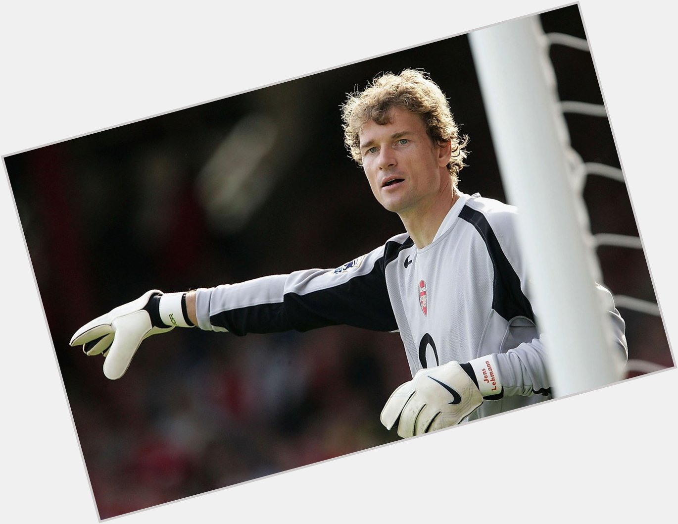  Happy birthday to former keeper Jens Lehmann, who turns 48 today!   