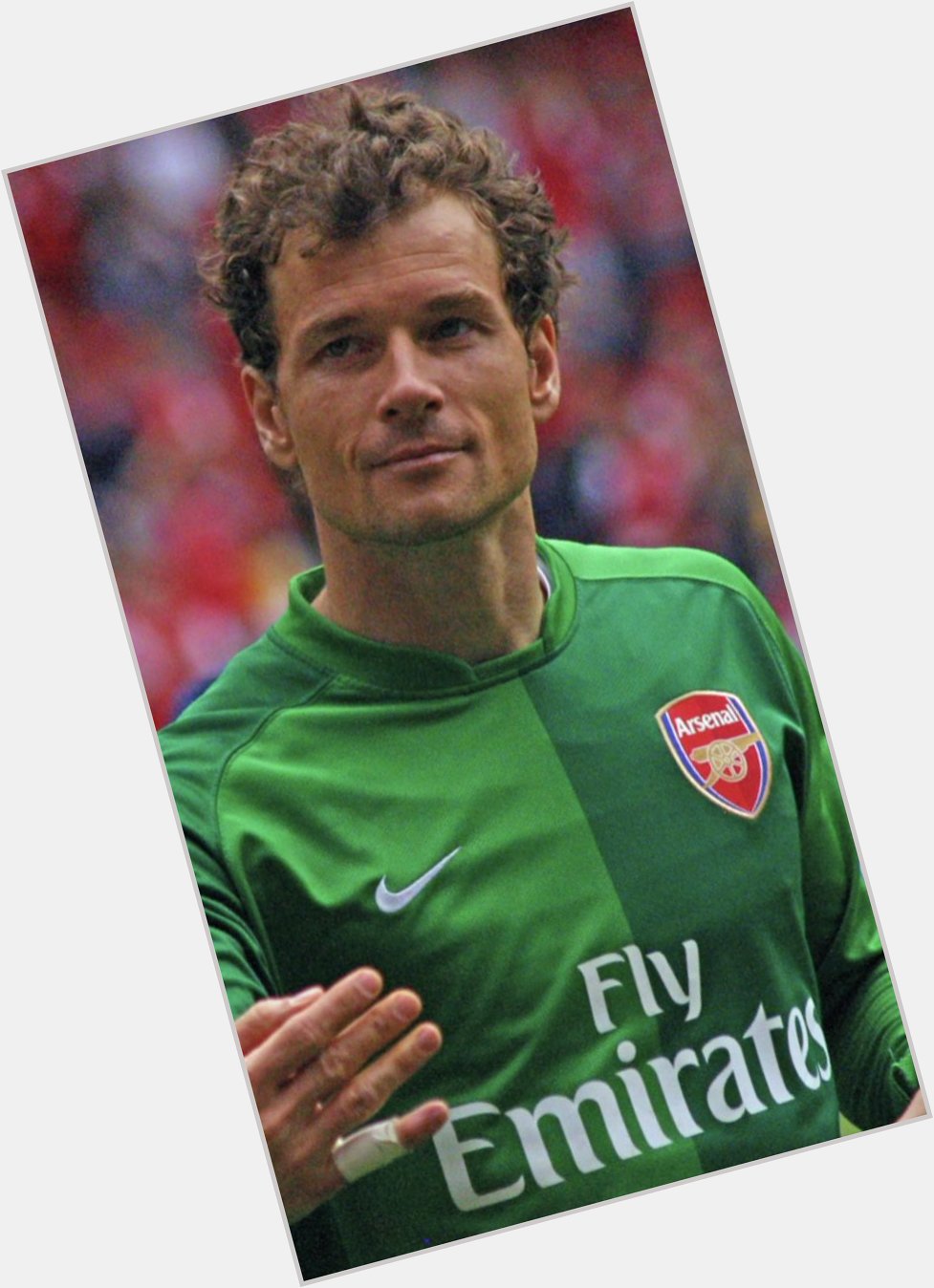 Happy birthday to our invincible goalkeeper Jens Lehmann 